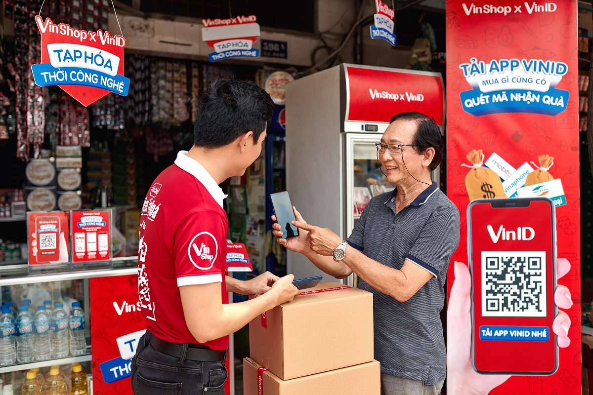 Vingroup ra mắt ứng dụng VinShop - mô hình bán lẻ B2B2C lần đầu tiên tại Việt Nam - Ảnh 1.