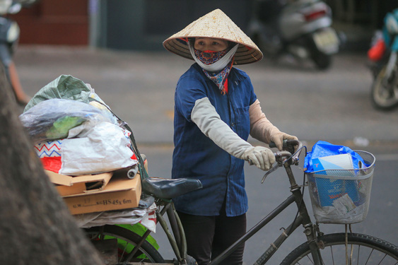 68,9% lao động bị giảm thu nhập do Covid-19 - Ảnh 1.