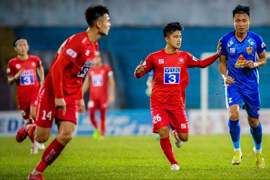 7 cầu thủ gây thất vọng nhất V.League 2020: Điểm tên ngôi sao Việt kiều - Ảnh 5.