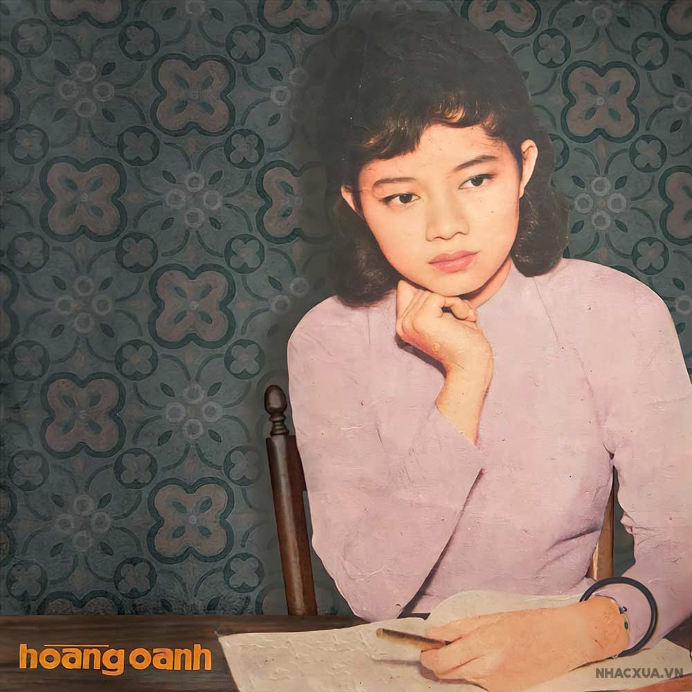 Tuổi 74, danh ca Hoàng Oanh vẫn trẻ đẹp, hạnh phúc bên chồng nhạc sĩ - Ảnh 3.