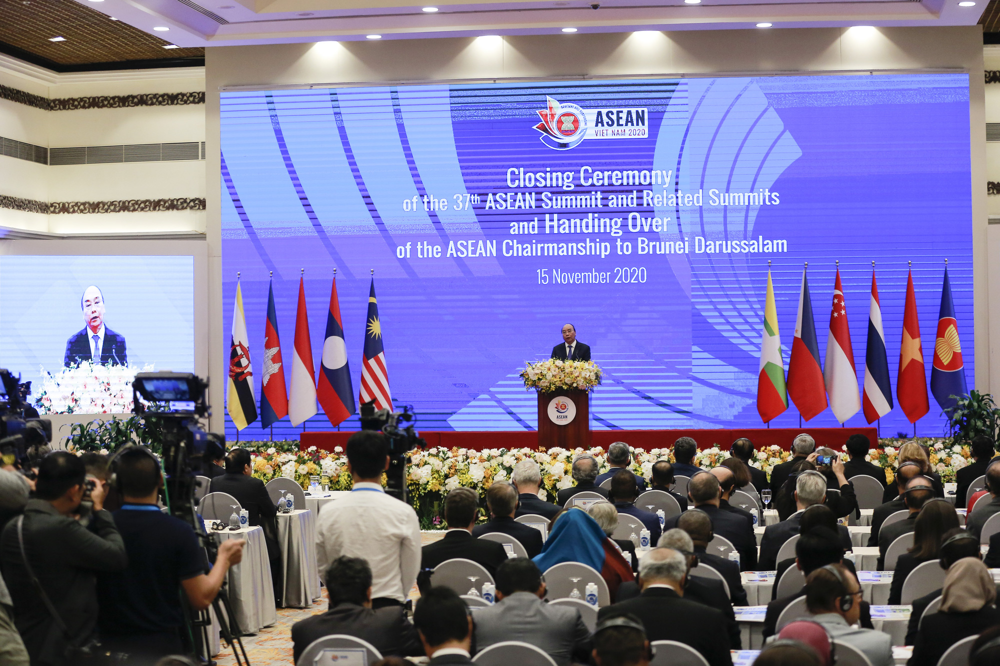 Hội nghị cấp cao ASEAN-37: Nhiều quyết sách thúc đẩy phục hồi kinh tế sau đại dịch Covid-19 - Ảnh 1.