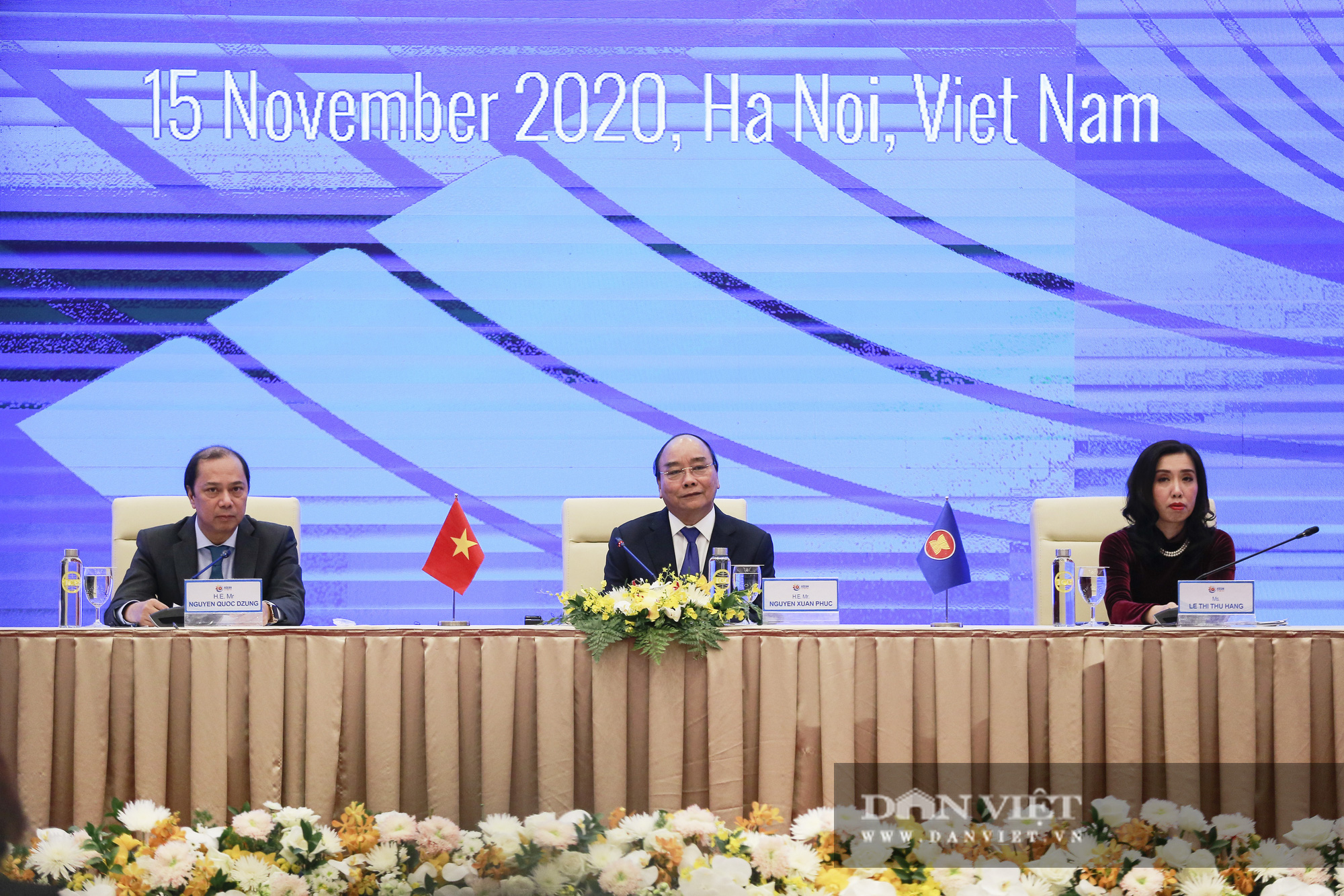 Bế mạc Hội nghị Cấp cao ASEAN 37 và chuyển giao vai trò Chủ tịch ASEAN - Ảnh 12.