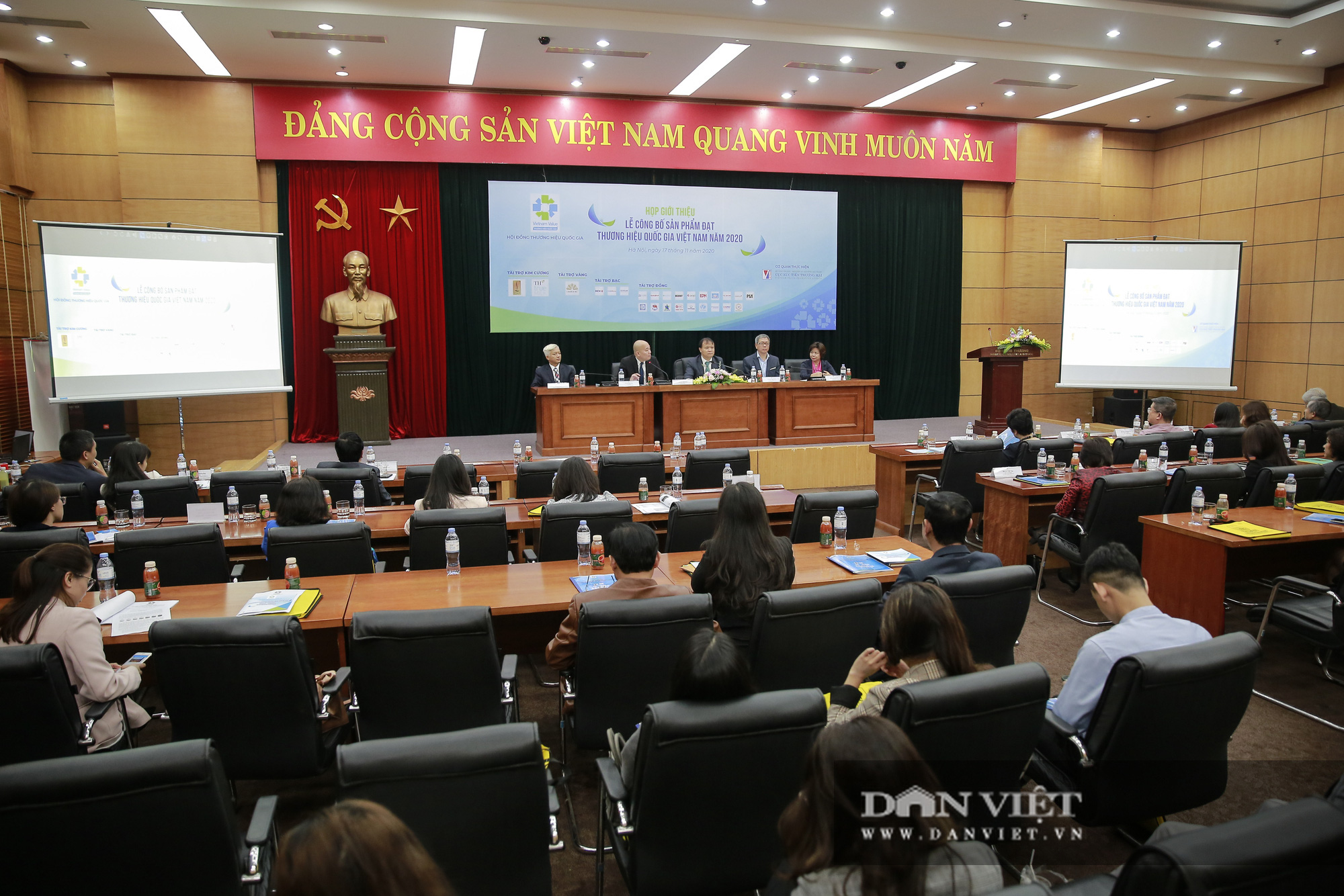 283 sản phẩm được công nhận đạt Thương hiệu quốc gia Việt Nam - Ảnh 1.