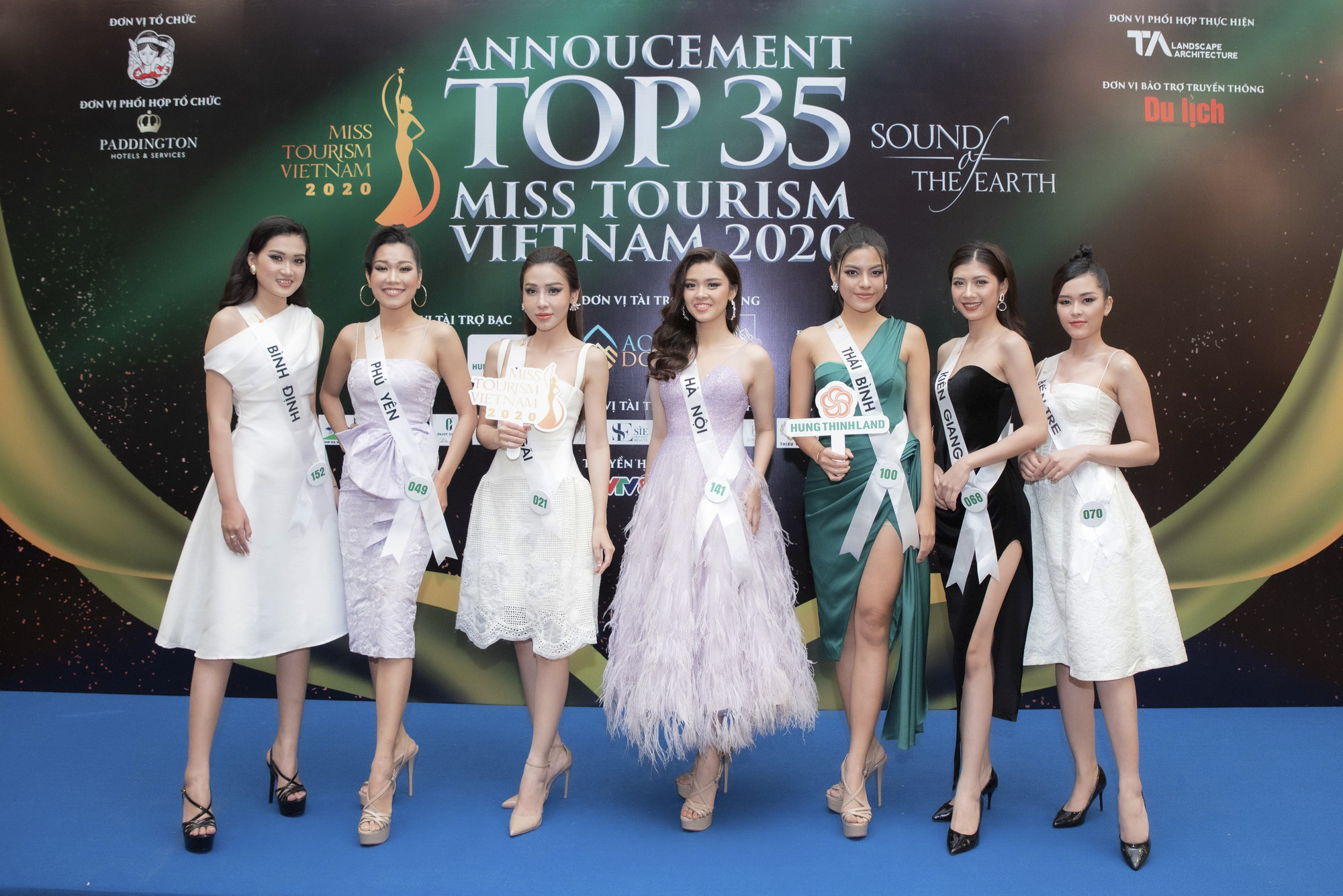 32 thí sinh vào bán kết Miss Tourism Vietnam 2020 tỏa sáng với tà áo dài trắng - Ảnh 5.