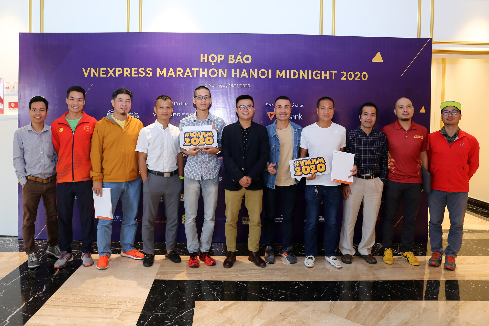 VnExpress Marathon Hanoi Midnight 2020: Hơn 1 tỷ đồng tiền thưởng! - Ảnh 5.
