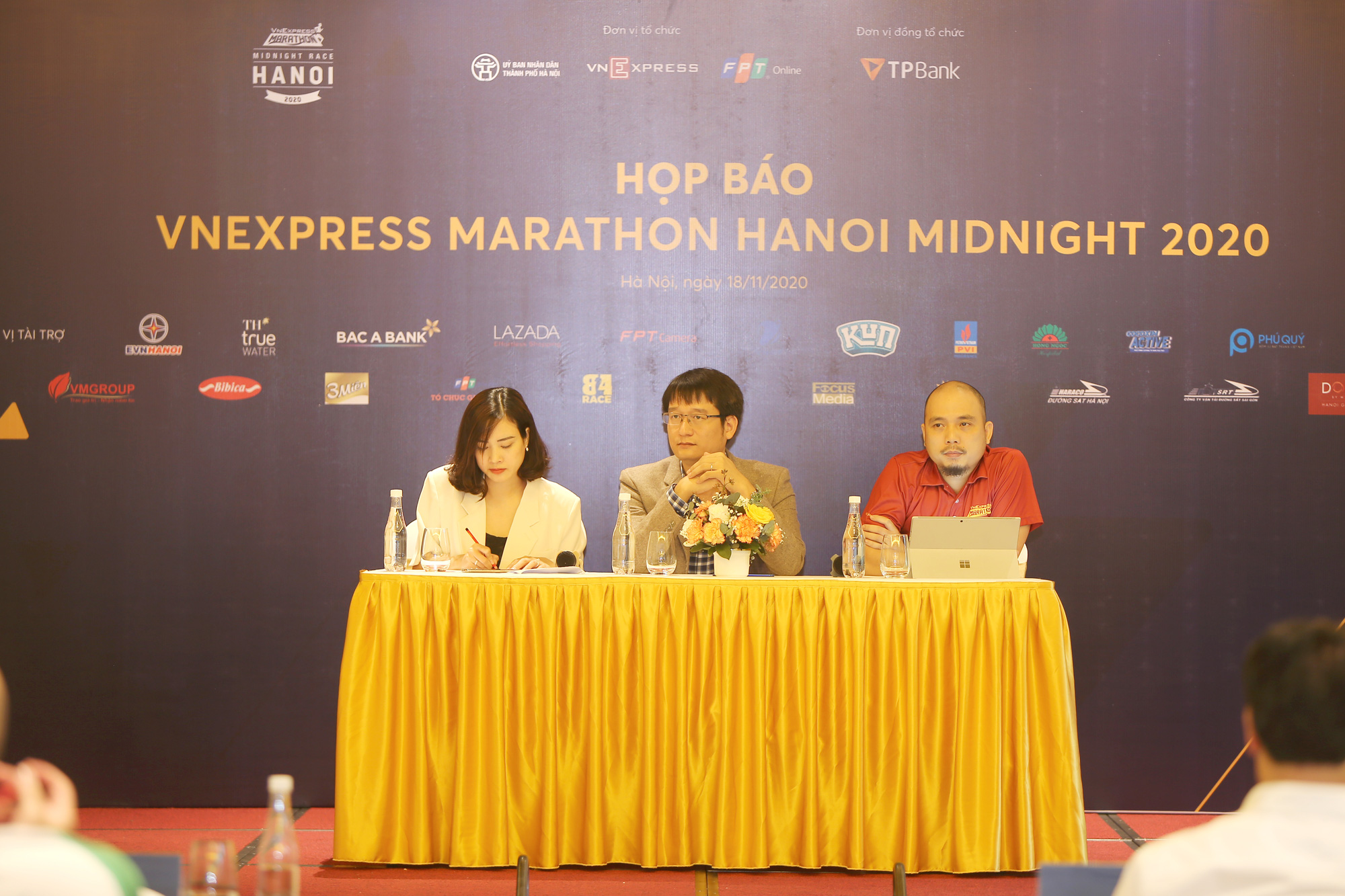 VnExpress Marathon Hanoi Midnight 2020: Hơn 1 tỷ đồng tiền thưởng! - Ảnh 4.