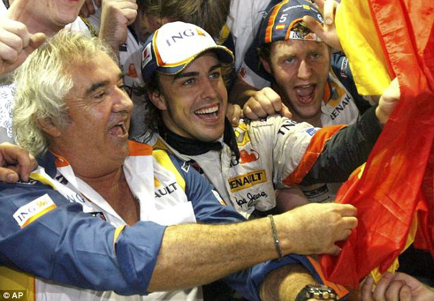 Top 5 tay đua xấu tính nhất làng F1: Michael Schumacher dẫn đầu - Ảnh 3.