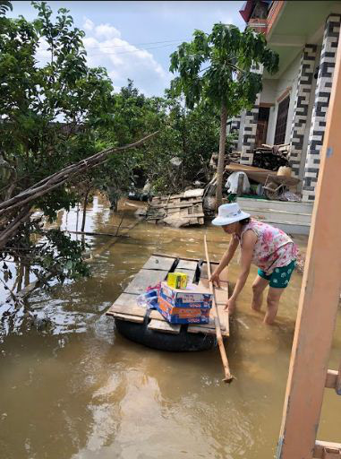 Tập đoàn Việt – Úc chia sẻ cùng bà con miền Trung - Ảnh 9.