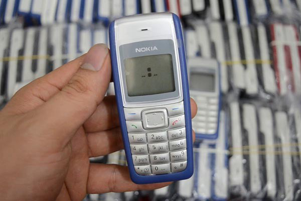 Những điện thoại Nokia &quot;huyền thoại&quot;: Từ 1110i đến 7610 - Ảnh 1.