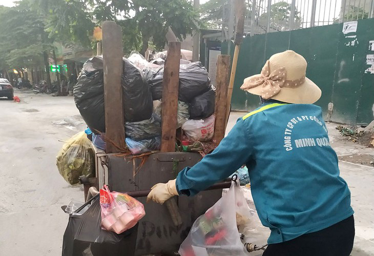 Thế lực nào đã giúp ông trùm &quot;thu gom rác&quot; trúng hàng loạt gói thầu tại Hà Nội? - Ảnh 1.