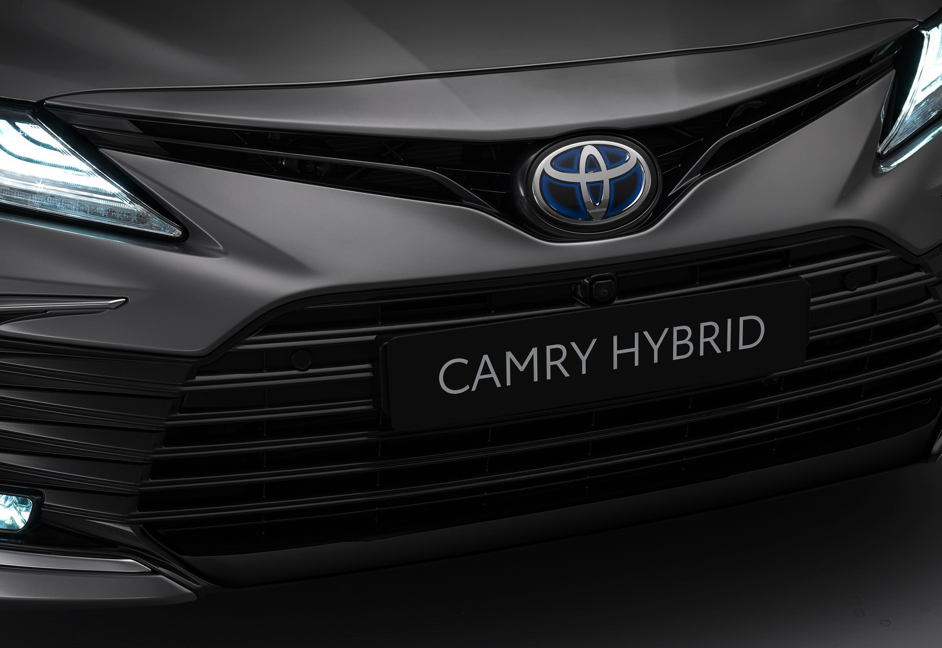 Toyota Camry Hybrid đời 2021 được ra mắt tại châu Âu - Ảnh 3.