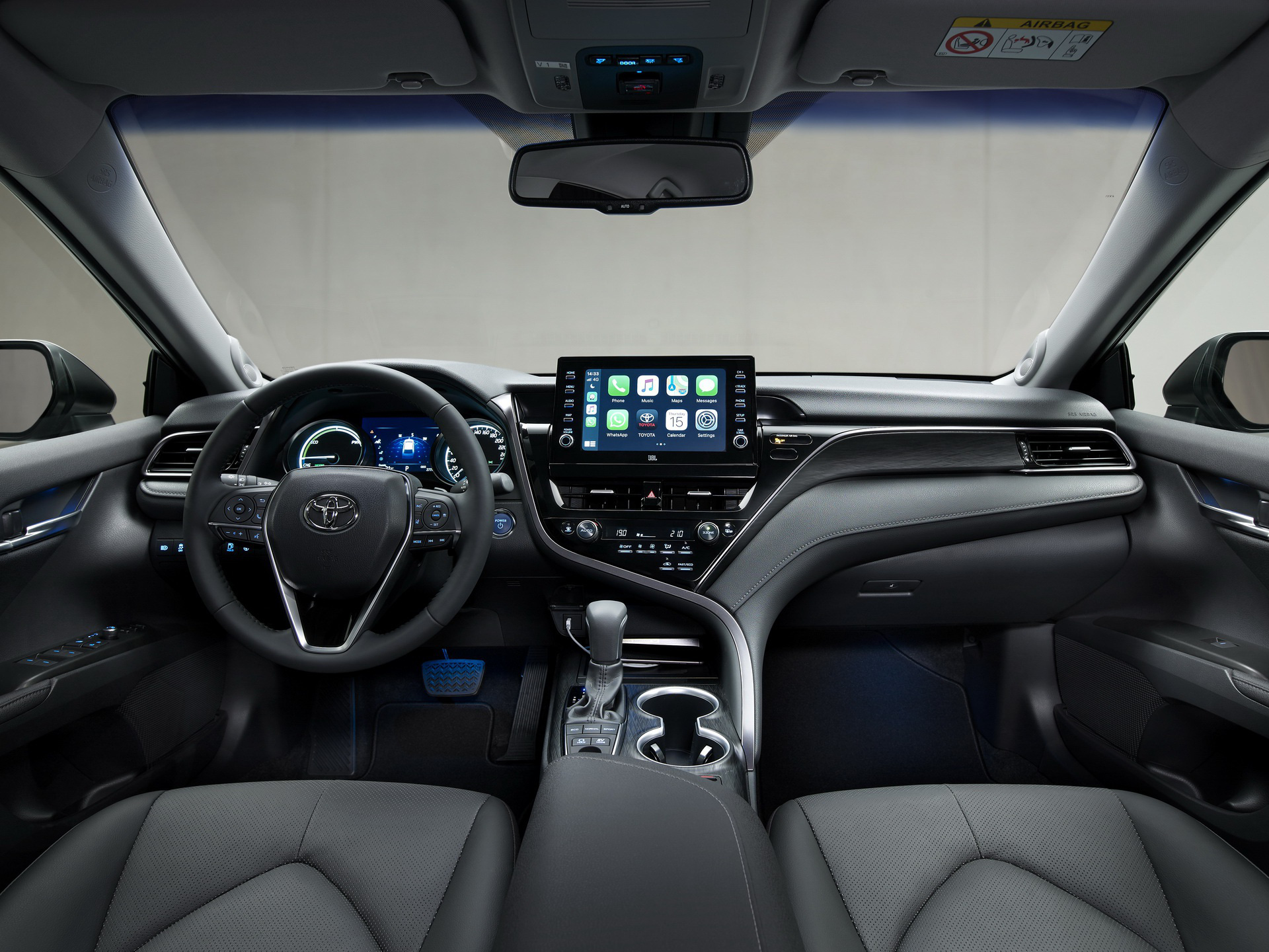Toyota Camry Hybrid đời 2021 được ra mắt tại châu Âu - Ảnh 5.