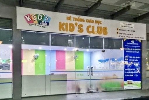 TP.HCM: Cơ sở mầm non Kid's Club bưng bít thông tin trẻ nghi ngộ độc thực phẩm, hoạt động không phép - Ảnh 1.