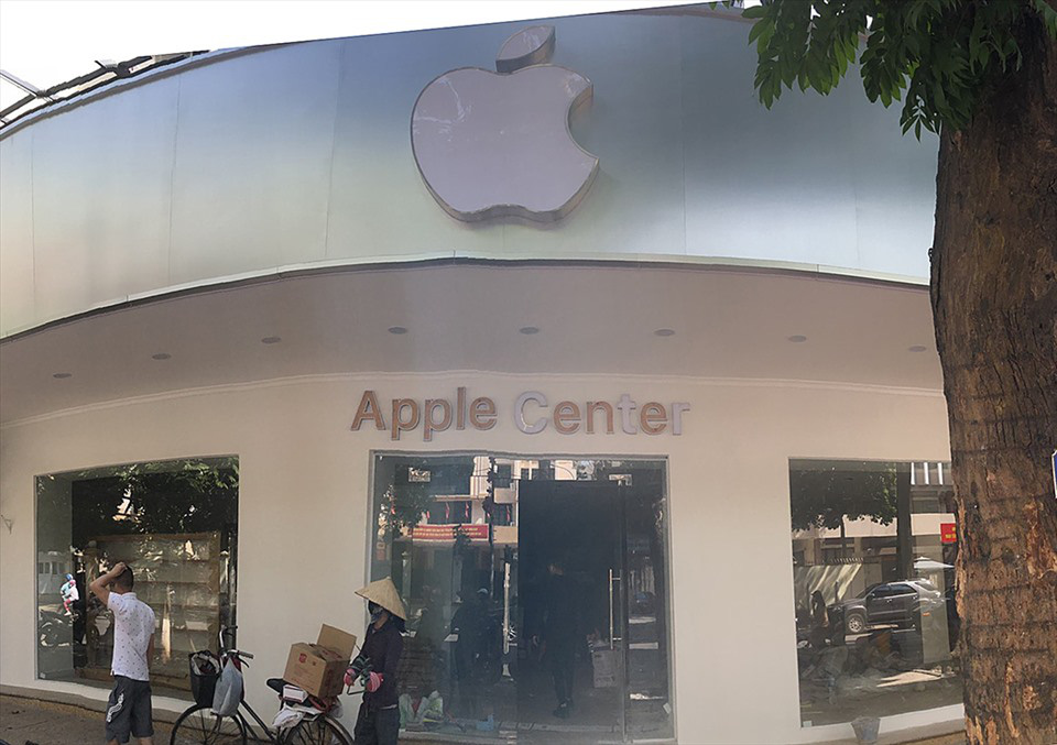 Apple Center mọc lên ở Hà Nội: Liệu có xảy ra 1 cuộc chiến pháp lý? - Ảnh 2.