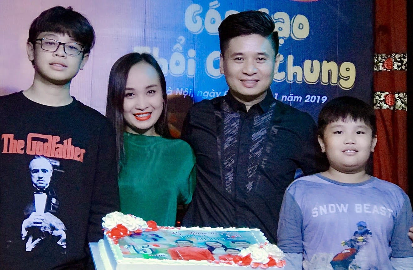 &quot;Thị Màu&quot; Thu Huyền: &quot;Tôi và anh Tấn Minh cứ vợ bực thì chồng nguôi&quot; - Ảnh 1.