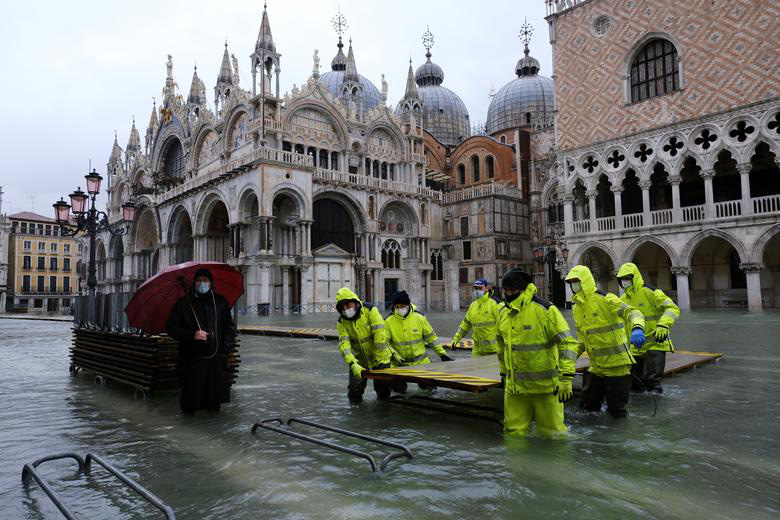 Venice bị ngập do mưa lớn bất ngờ, không kịp kích hoạt 78 cửa xả lũ - Ảnh 3.