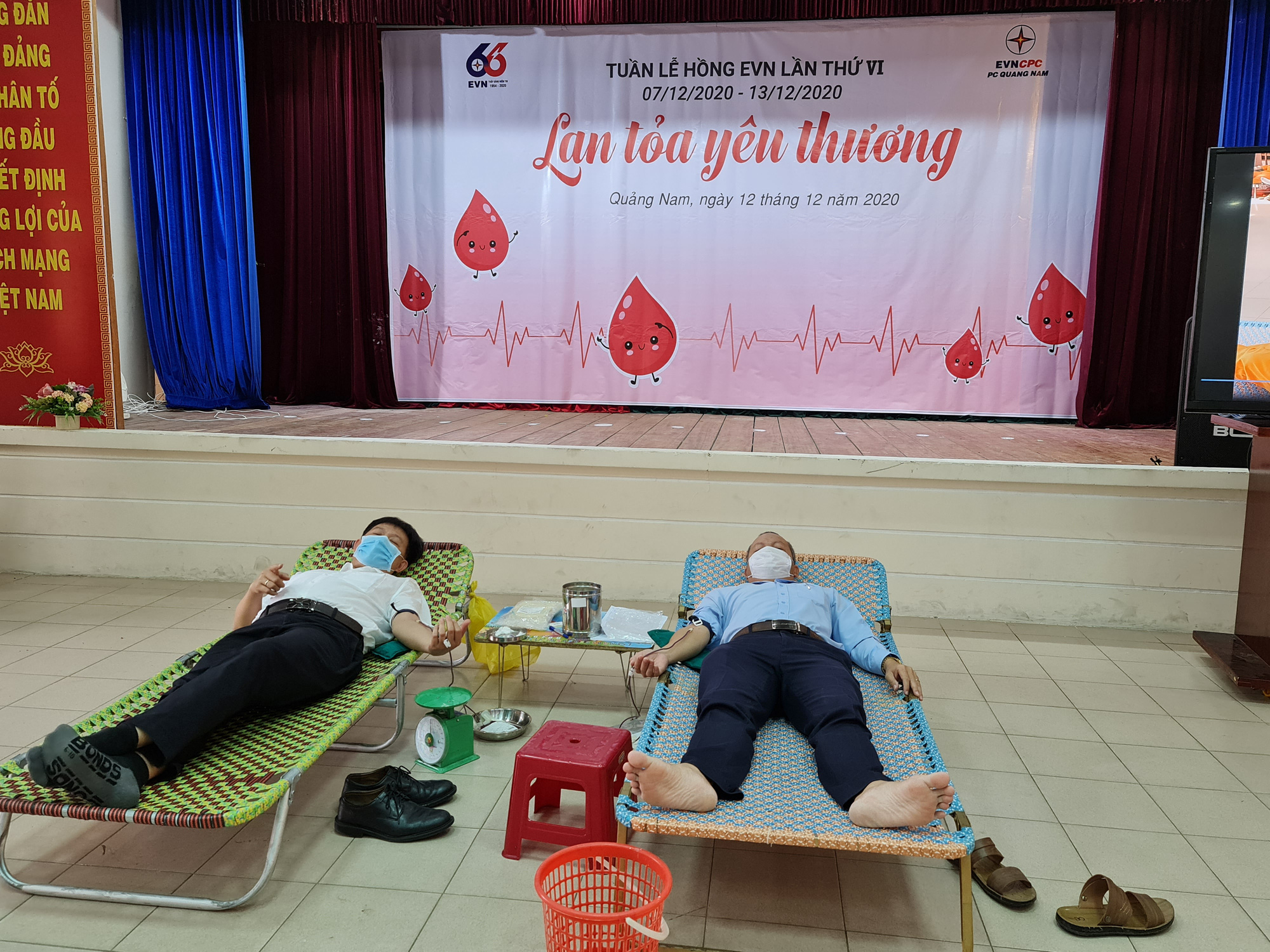 Công ty Điện lực Quảng Nam hiến 100 đơn vị máu cứu người - Ảnh 6.