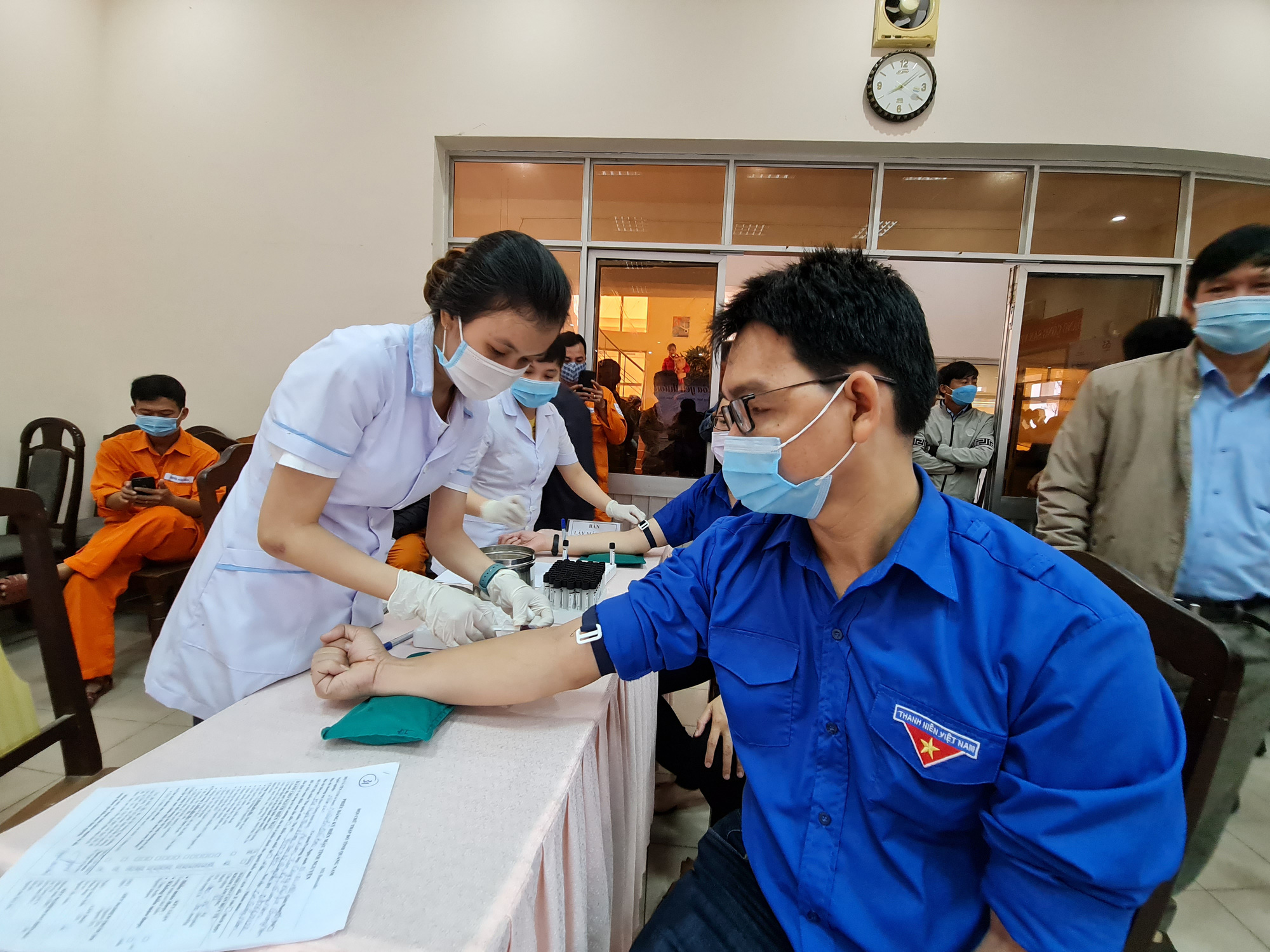 Công ty Điện lực Quảng Nam hiến 100 đơn vị máu cứu người - Ảnh 7.