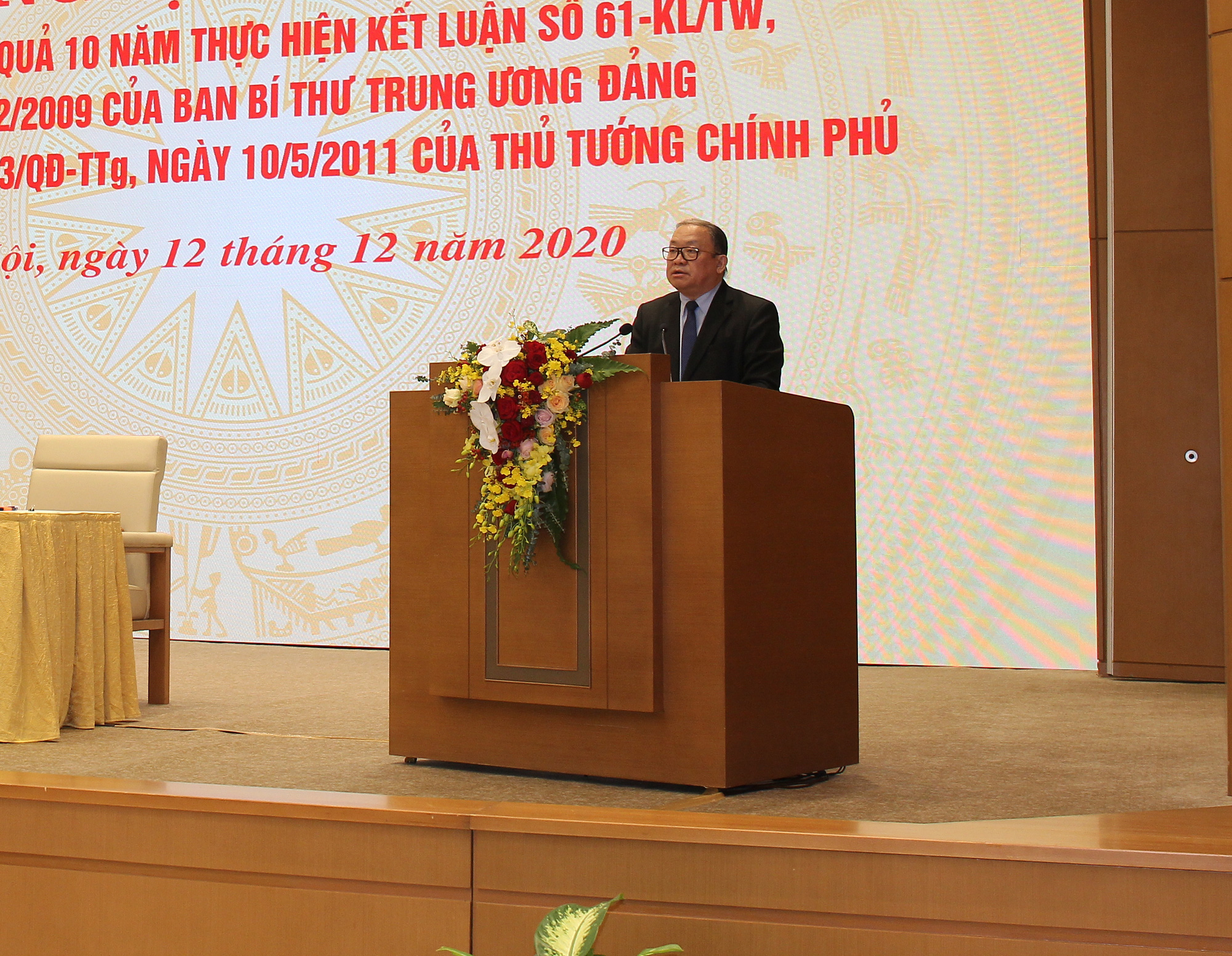 Thủ tướng Chính phủ Nguyễn Xuân Phúc: Không để tình trạng ‘con trâu đi trước, cái cày theo sau - Ảnh 4.