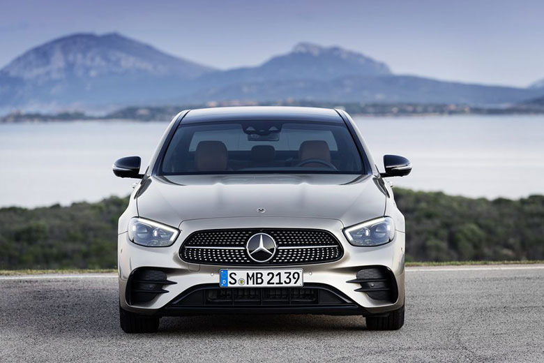 Đánh giá xe Mercedes-Benz E-Class 2021  - Ảnh 1.