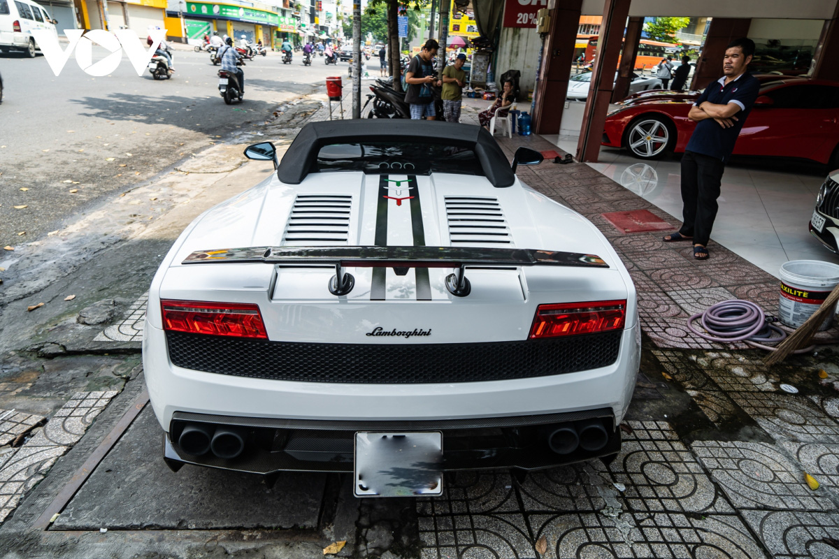 Ngắm Lamborghini Gallardo LP570-4 Performante Spyder &quot;độc nhất&quot; Việt Nam - Ảnh 12.