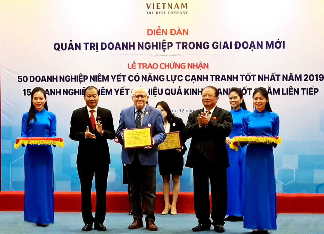 TNS Holdings (TN1) lọt Top 50 doanh nghiệp niêm yết có năng lực cạnh tranh tốt nhất - Ảnh 1.