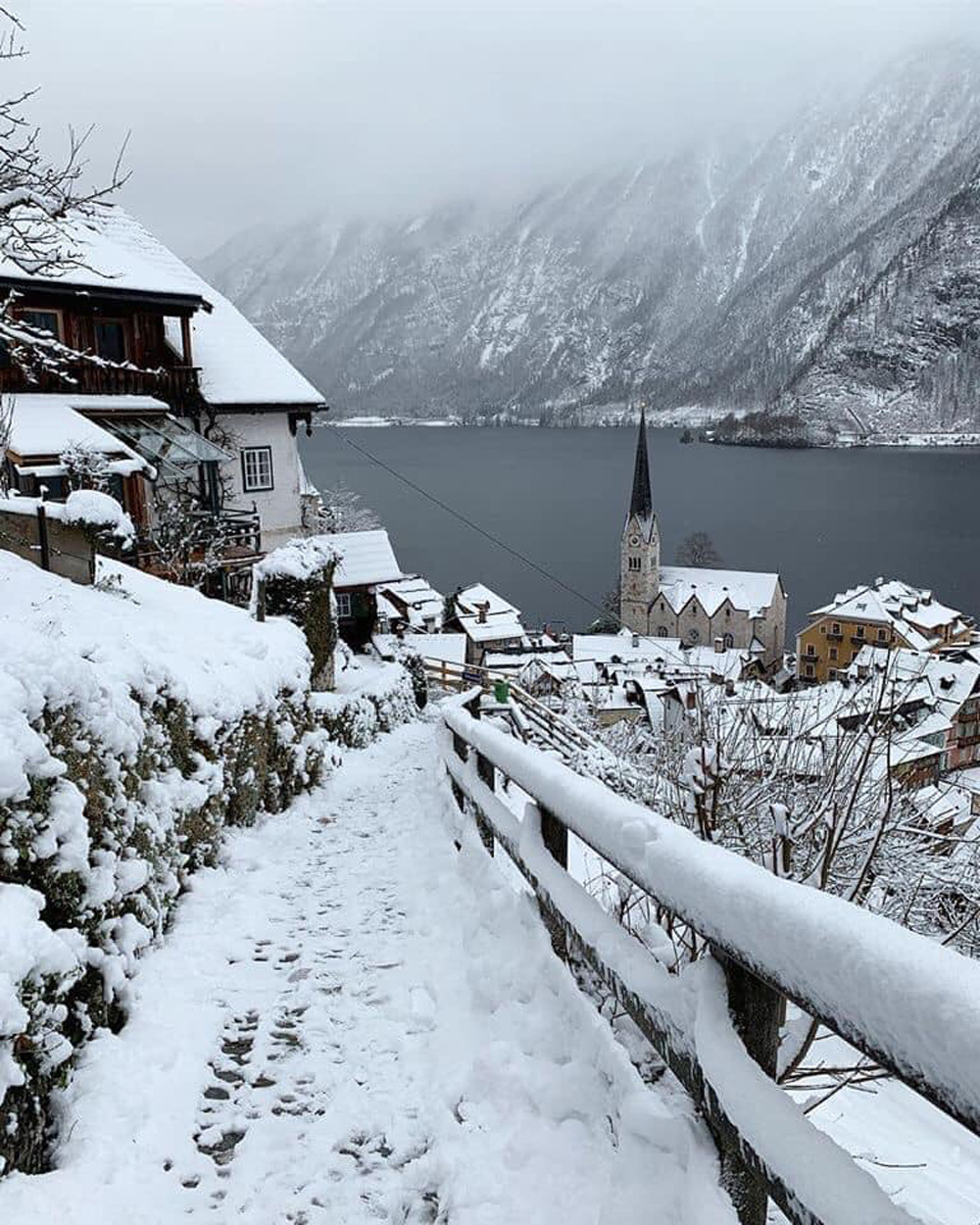 Làng cổ 7.000 năm tuổi Hallstatt đẹp mê mẩn vào mùa đông - Ảnh 5.