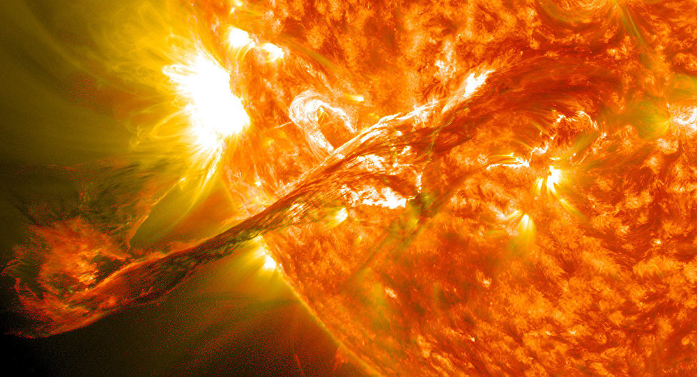 Các nhà khoa học nhận định về khả năng xảy ra vụ nổ Mặt trời - Ảnh 1.