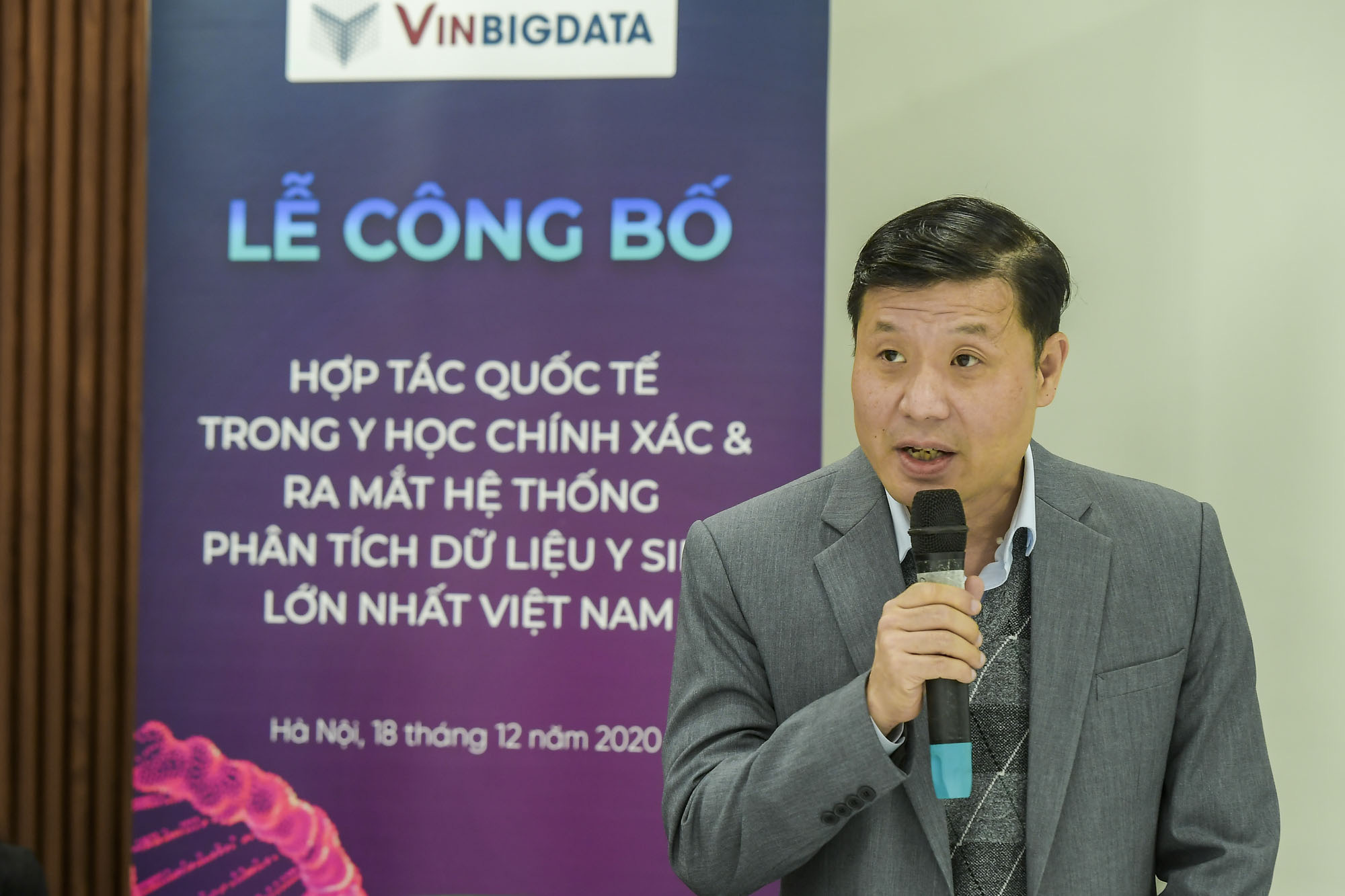 Vingroup công bố hợp tác quốc tế và ra mắt hệ thống quản lý dữ liệu Y sinh lớn nhất Việt Nam - Ảnh 1.