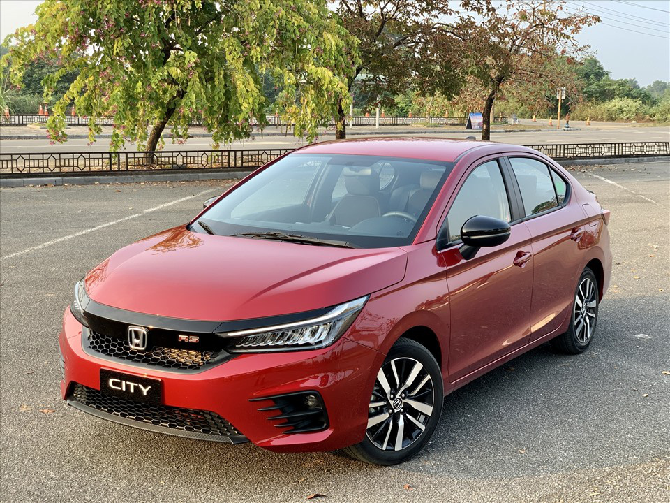 Honda City hay Hyundai Accent 2021 đáng tiền hơn? - Ảnh 2.