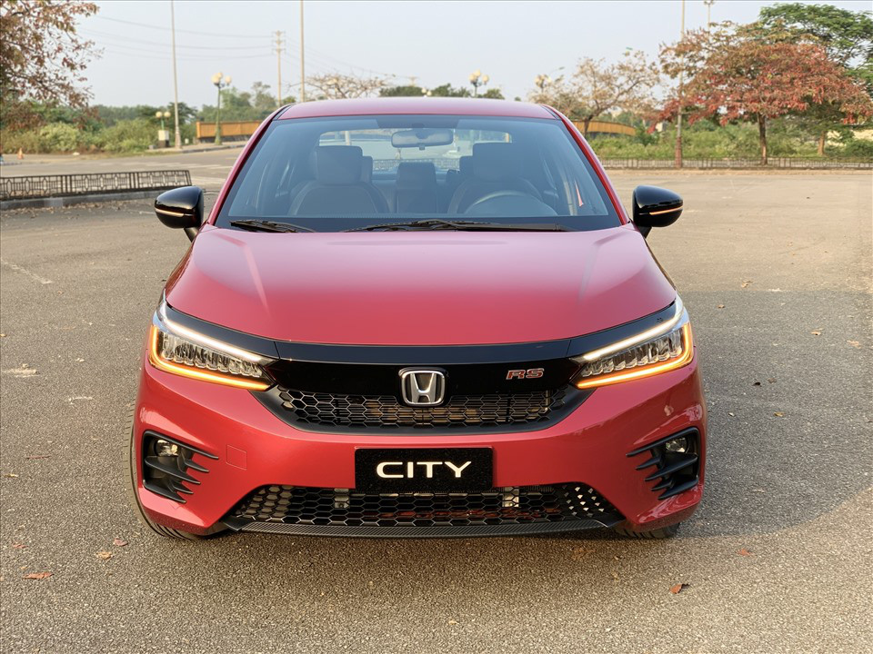 Honda City hay Hyundai Accent 2021 đáng tiền hơn? - Ảnh 4.