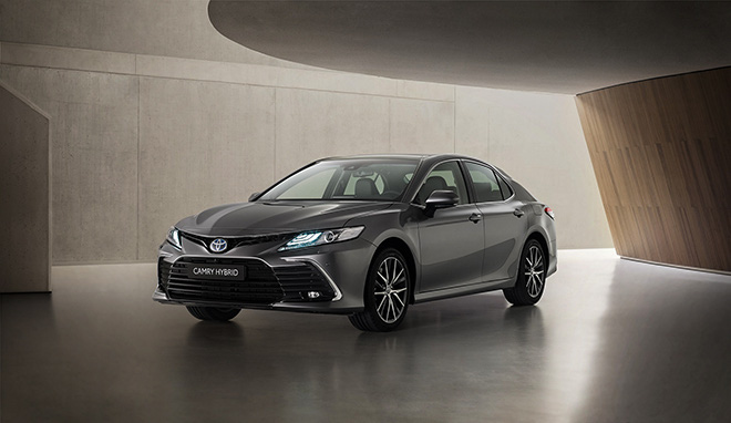 Toyota Camry 2021 có gì đặc biệt để đua với VinFast Lux A2.0? - Ảnh 3.