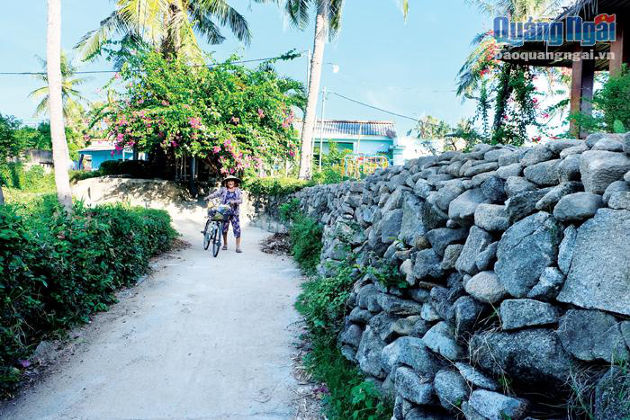 &quot;Lạc bước&quot; vào làng du lịch đầu tiên được ví như báu vật của tỉnh Quảng Ngãi nói không với điều này - Ảnh 1.