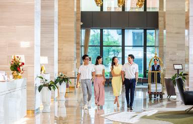 Trải nghiệm mùa lễ hội siêu sang tại khách sạn cao nhất Bắc Trung Bộ - Ảnh 5.