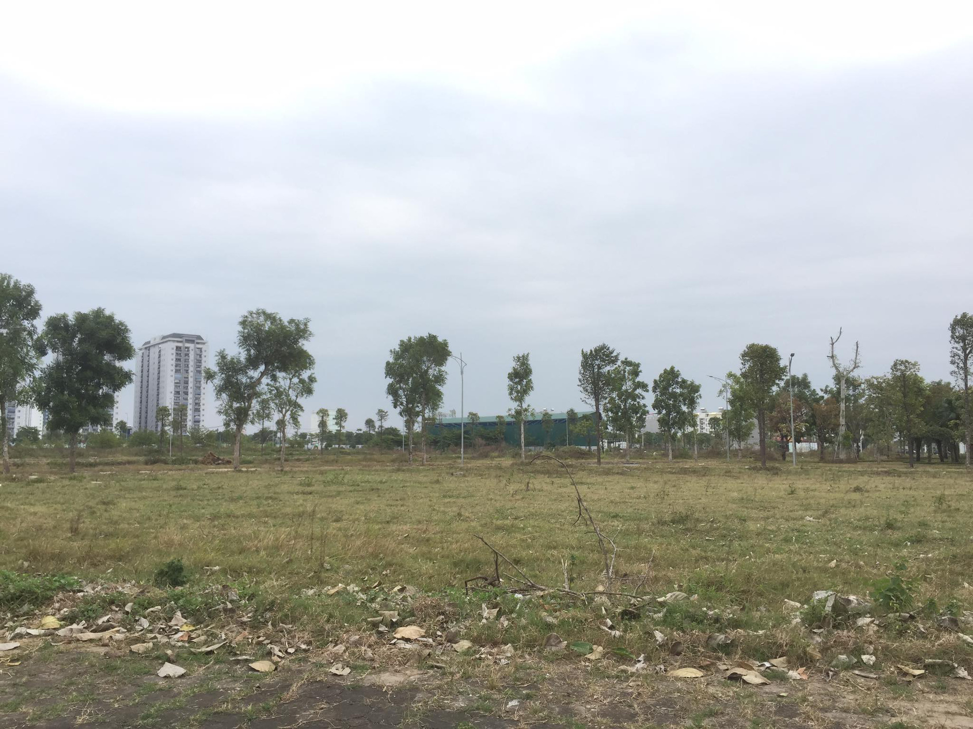 Dân kêu trời vì bỏ tiền tỷ mua đất ở Khu đô thị Thanh Hà nhưng chưa được xây nhà - Ảnh 2.