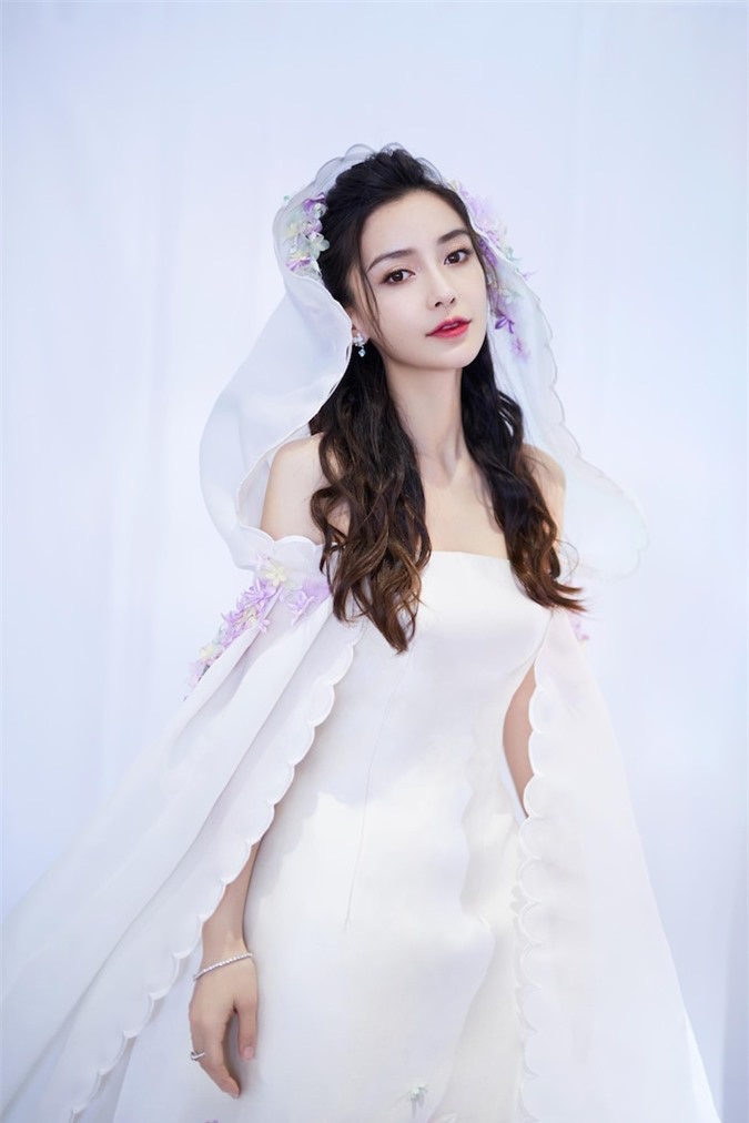 9 mỹ nhân Hoa ngữ diện váy cưới khiến phụ nữ cũng phải rung động, đàn ông &quot;ngất ngây&quot; - Ảnh 7.