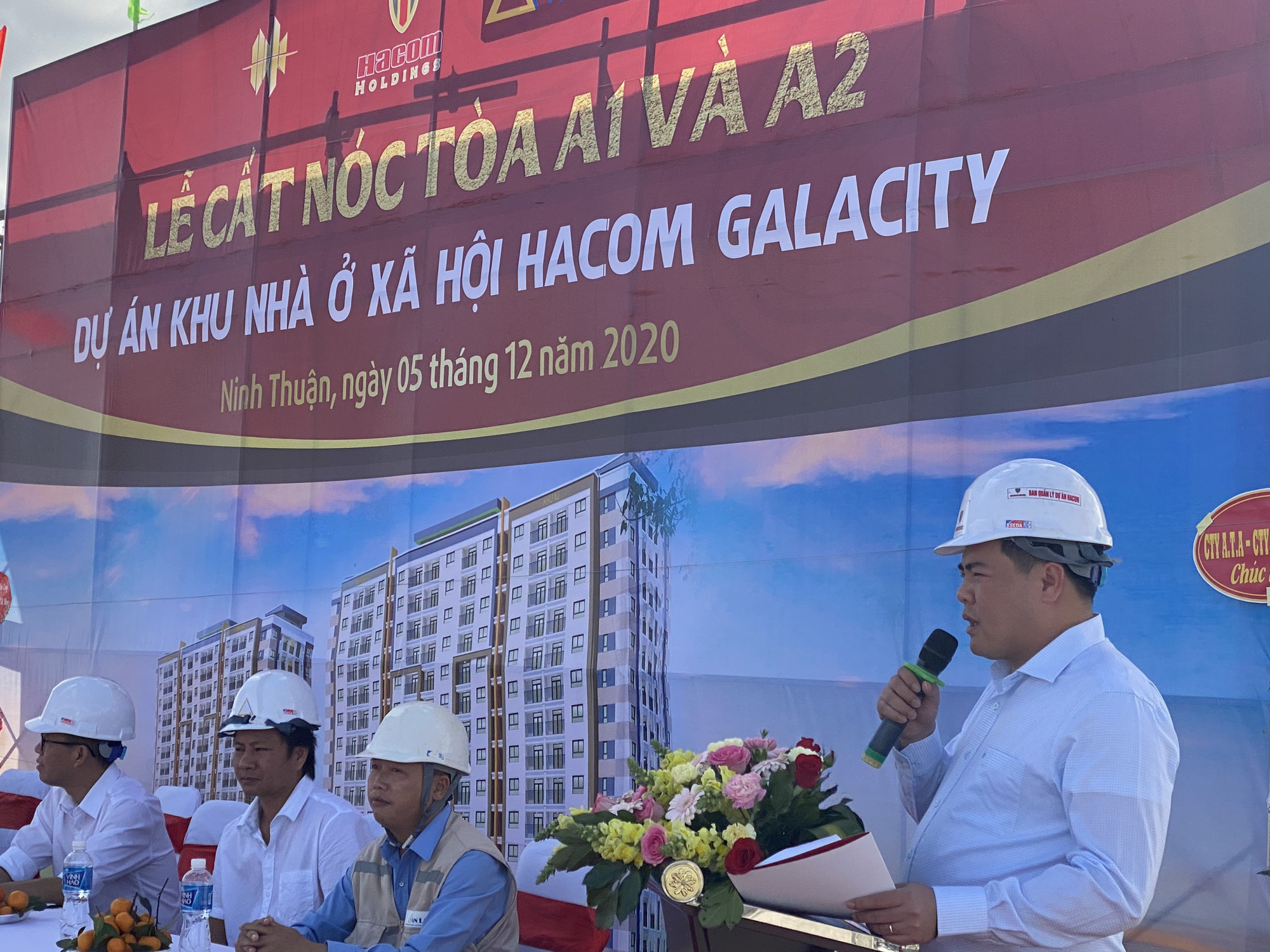 Cất nóc 848 căn nhà ở xã hội Galacity - Ảnh 1.