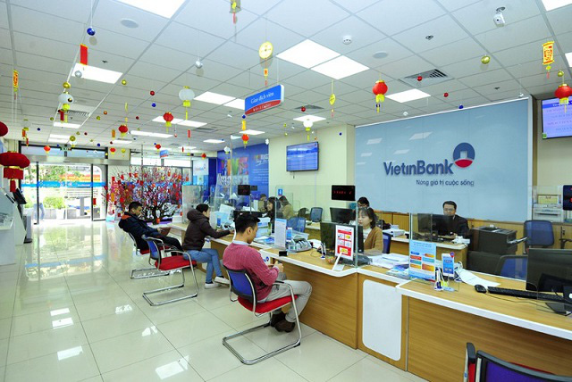 Hơn 1.200 tỷ tiền mặt từ VietinBank sắp &quot;đổ&quot; về Ngân hàng Nhà nước - Ảnh 1.