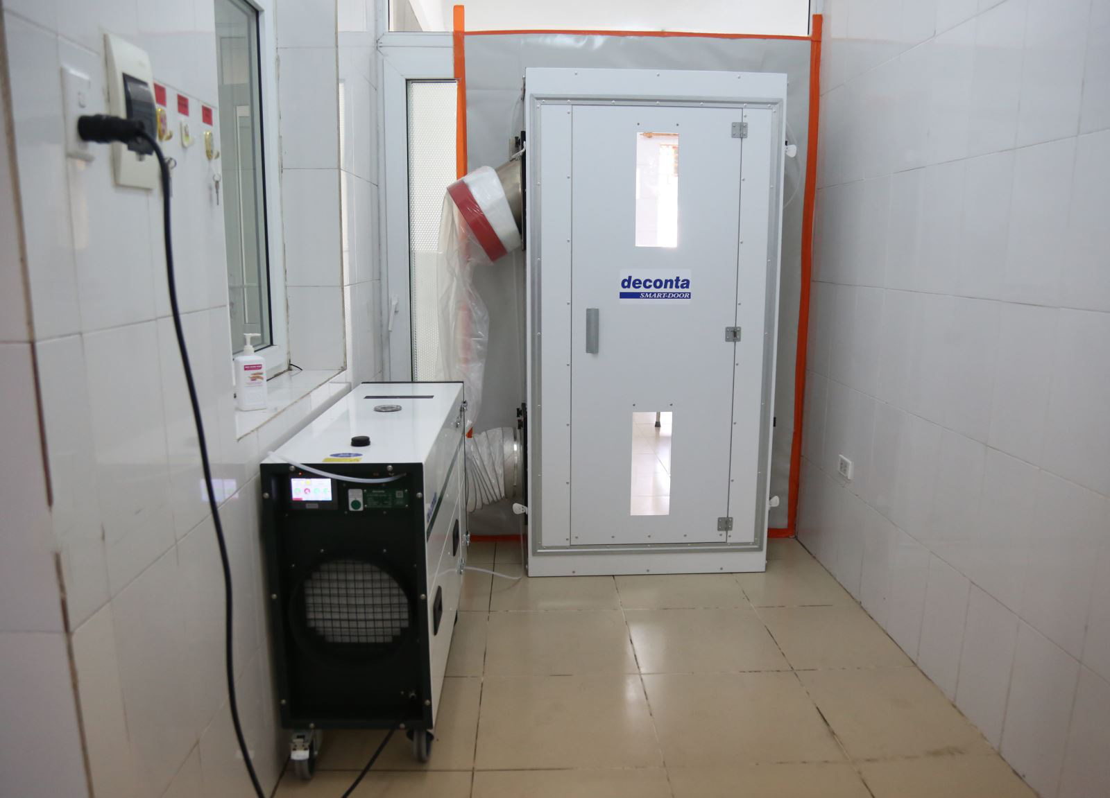 Tập đoàn Tuần Châu tặng Quảng Ninh 2 phòng cách ly áp lực âm - Ảnh 2.