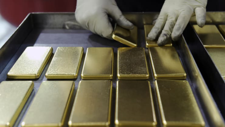 Giá vàng hôm nay 10/4 tăng nhanh khi FED công bố gói kích thích trị giá 2.300 tỷ USD  - Ảnh 1.