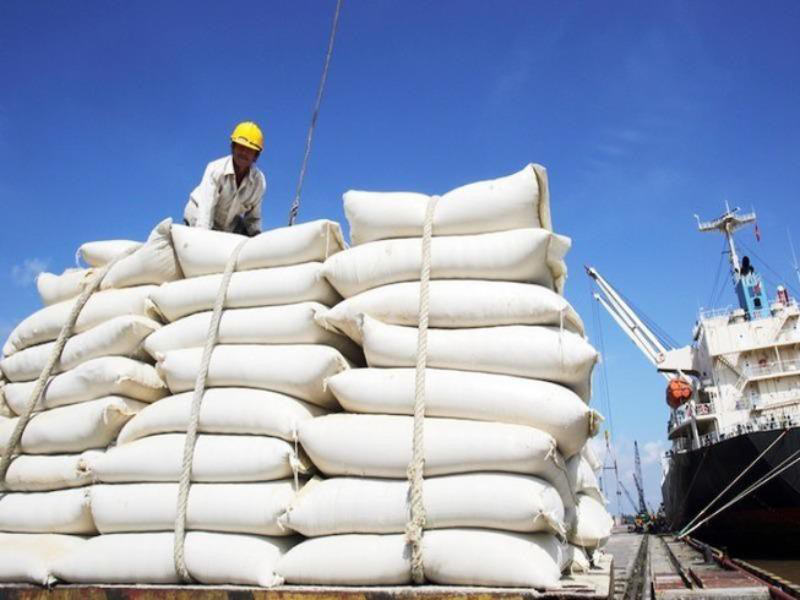 Nóng: Bộ Công Thương phản pháo Bộ Tài chính về xuất khẩu gạo - Ảnh 1.