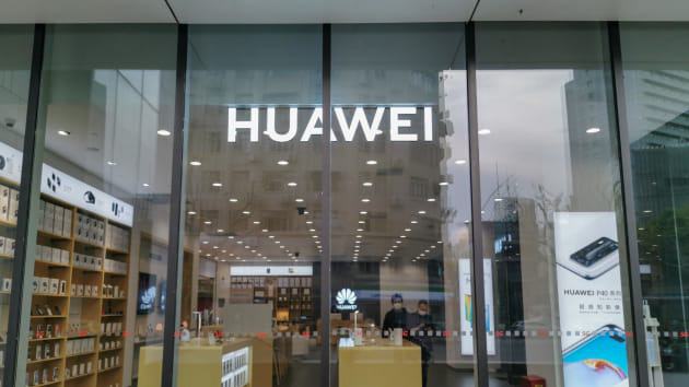Huawei báo cáo doanh thu quý I tăng chậm giữa khủng hoảng đại dịch Covid-19 - Ảnh 1.