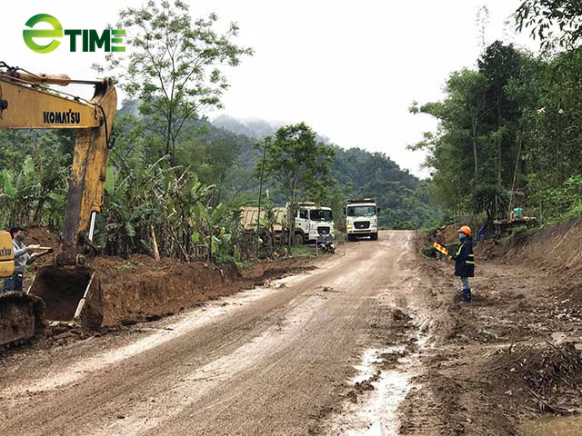 Đảm bảo an toàn giao thông thi công tuyến đường nghìn tỷ tại Bắc Kạn - Ảnh 3.