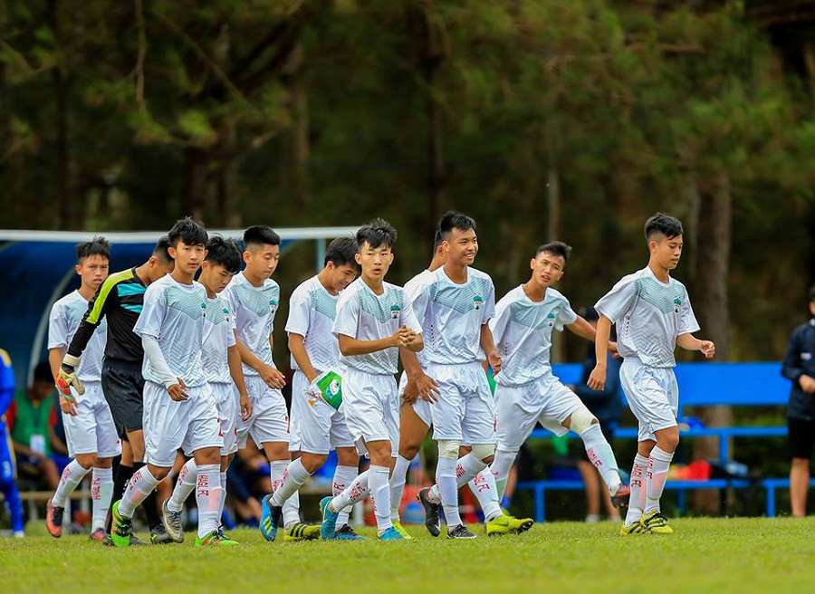 Đội hình U19 HAGL 2020: Trần Gia Huy cao bao nhiêu? - Ảnh 2.