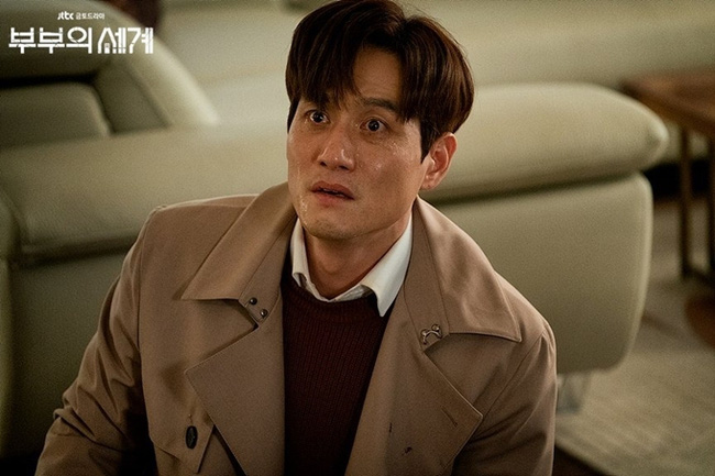 Gã chồng tồi trong “Thế giới hôn nhân” rục rịch đóng phim chung cùng “Nữ hoàng cảnh nóng” Jeon Do Yeon - Ảnh 2.