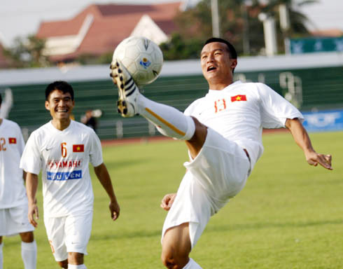 Mai Tiến Thành: Vượt cả Công Vinh, Văn Quyến và suất “học bổng” cười ra nước mắt - Ảnh 4.