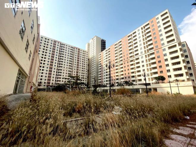 Cảnh u ám của 3.790 căn hộ tái định cư nằm 'chết' giữa lòng TP.HCM - Ảnh 4.