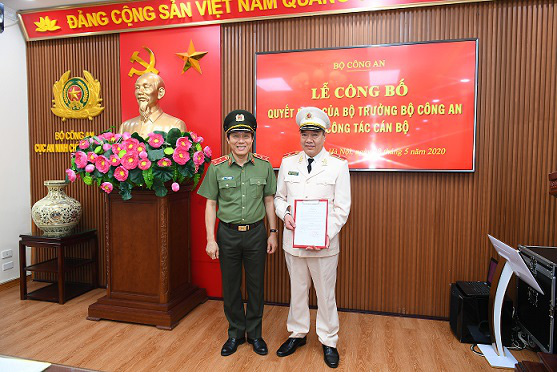 Trung tướng Nguyễn Khắc Khanh thôi chức Cục trưởng Cục An ninh chính trị nội bộ- Bộ Công an - Ảnh 2.