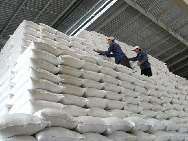 Kiểm tra việc mua gạo dự trữ, Thanh tra Bộ Tài chính phát hiện hàng loạt sai phạm - Ảnh 1.