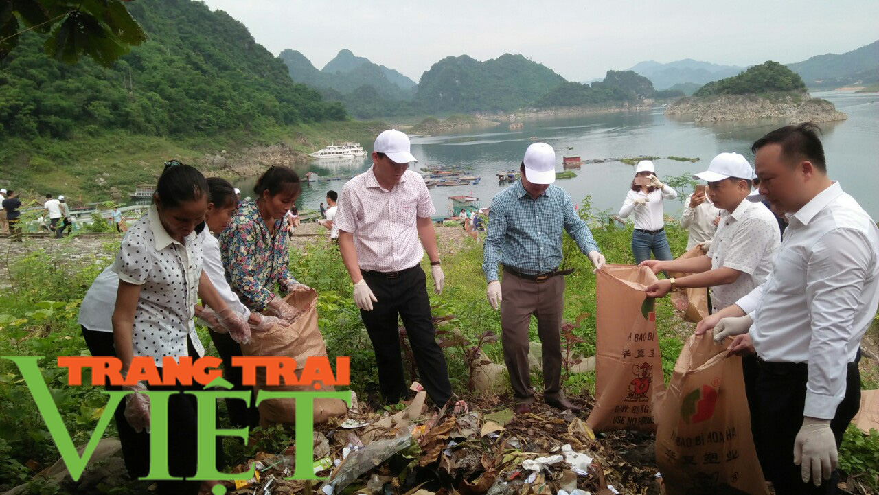 Hội Nông dân Cao Phong lan toả phong trào bảo vệ môi trường - Ảnh 4.